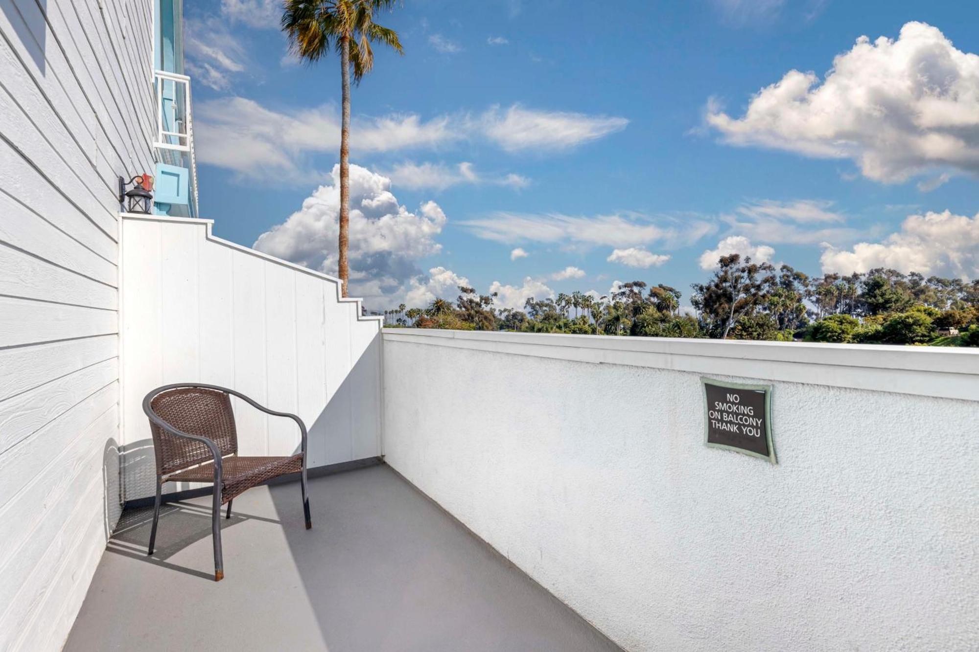 Best Western Plus Marina Shores Hotel Dana Point Exterior foto